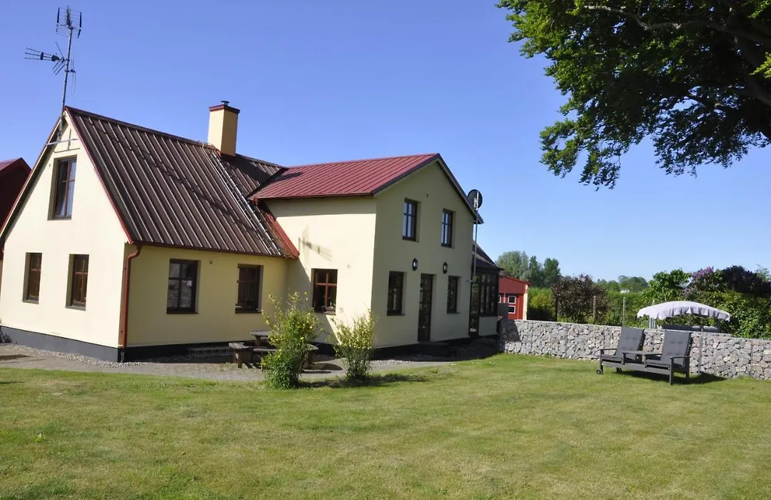 Hylteberga Gård Bed&Breakfast-1